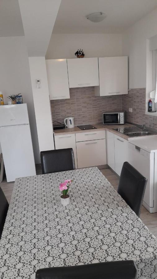 Mario Apartman Vir Kültér fotó