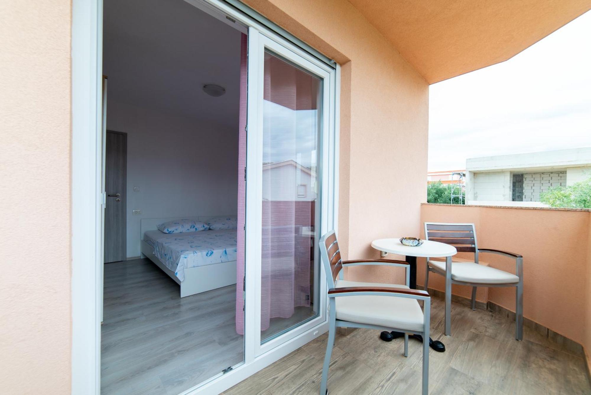 Mario Apartman Vir Kültér fotó