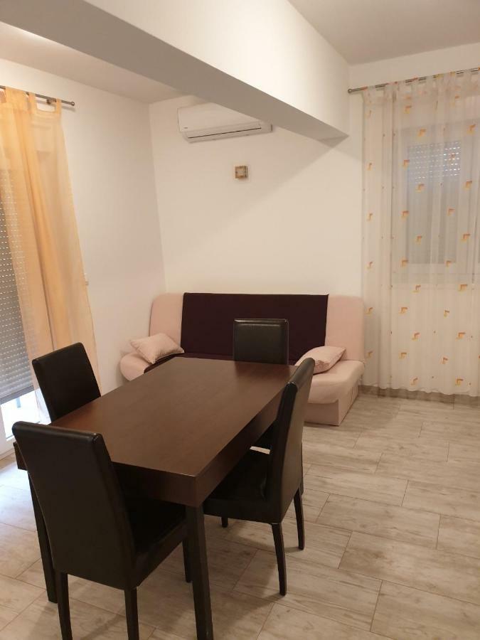 Mario Apartman Vir Kültér fotó