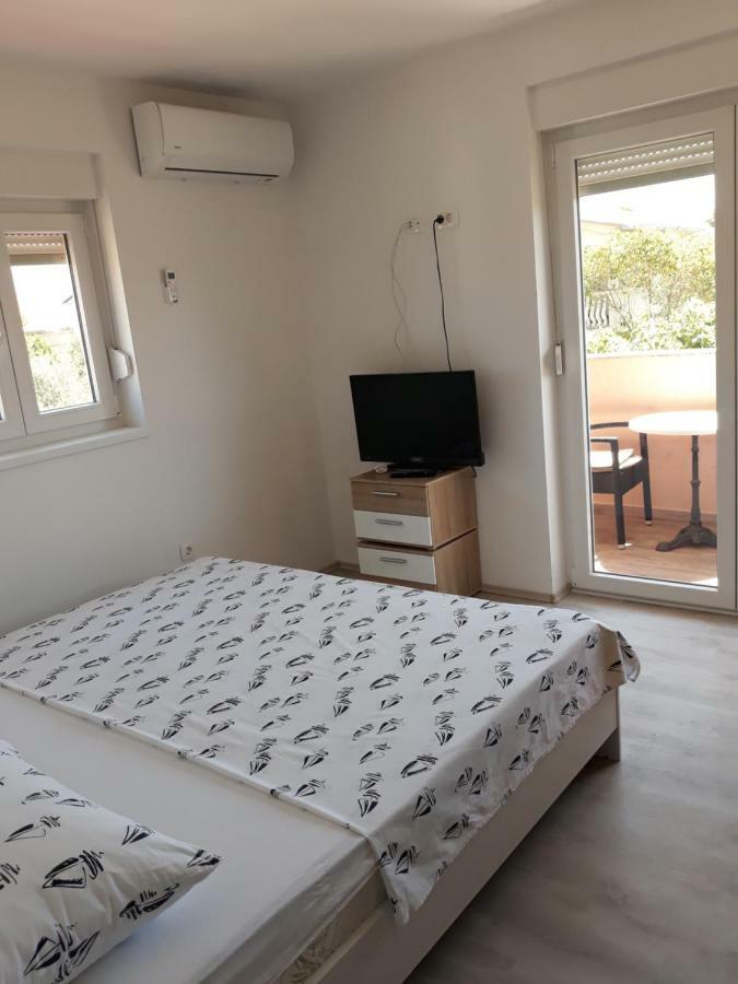Mario Apartman Vir Kültér fotó